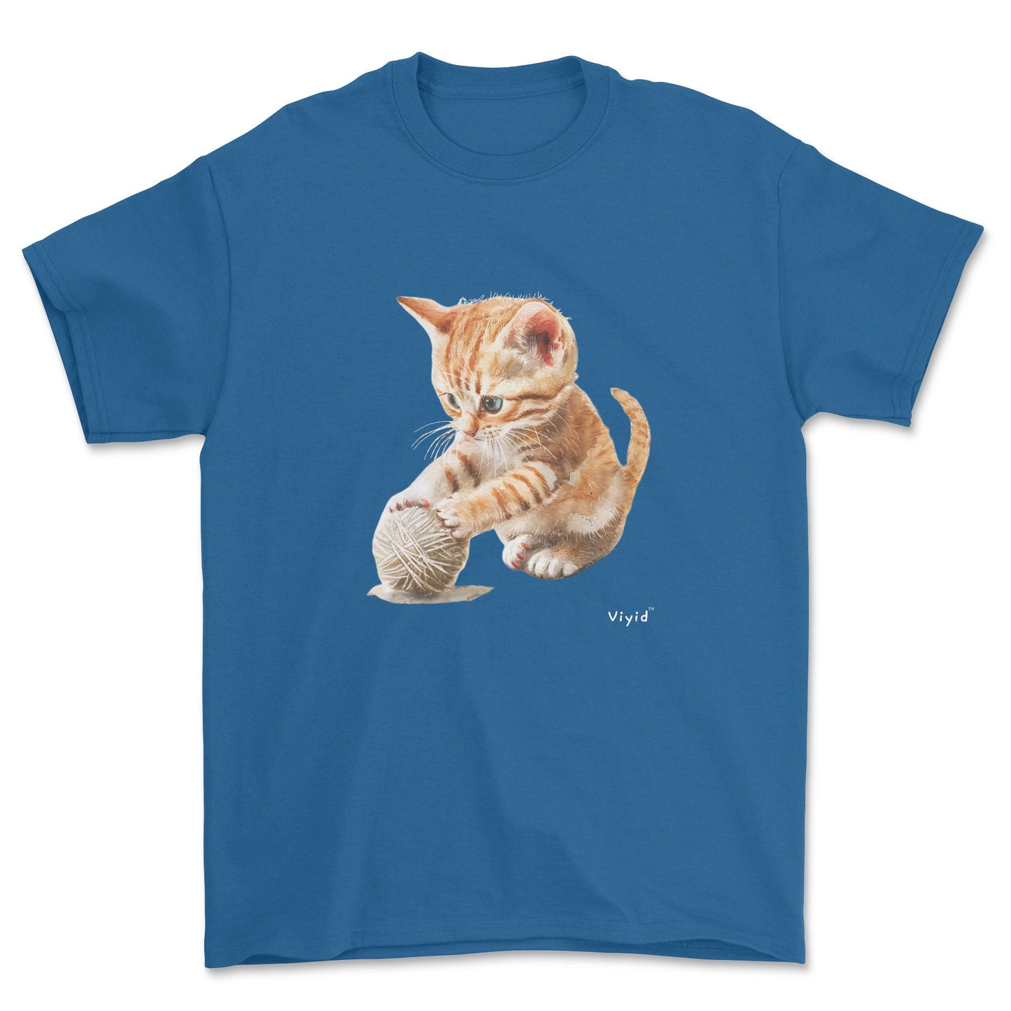British shorthair cat playing yarn adult t-shirt royal